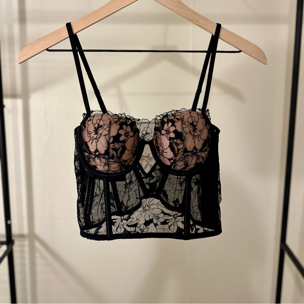 Victoria’s Secret Top